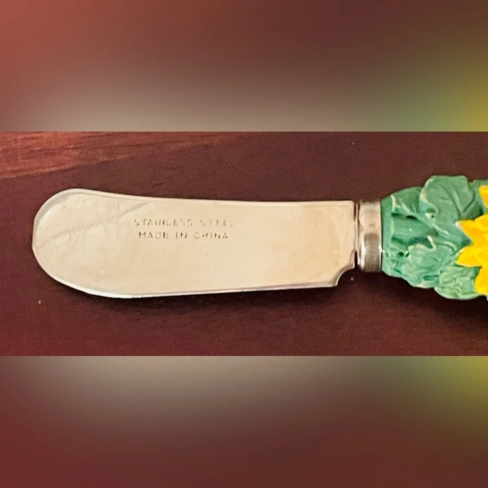 Mud Pie Floral Cheese Board Set Monogram P (NIB) Spring Spreader Knives Gift